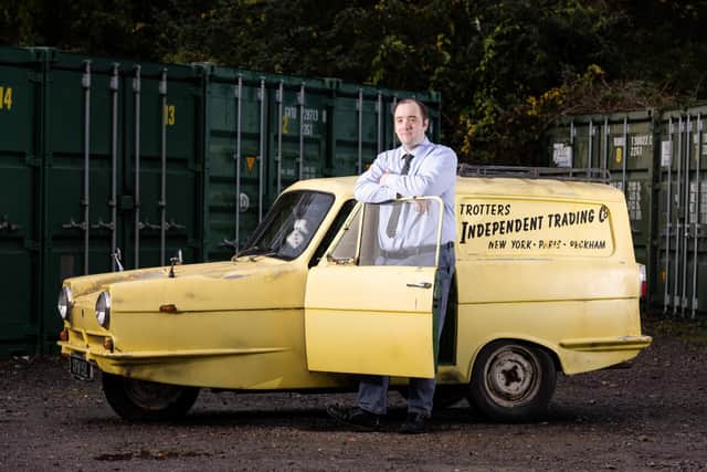 The 1973 Reliant Regal Supervan III has been signed by David Jason