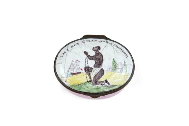 Abolitionist Patch Box, ‘Am I not a Man and a Brother’, c. 1800. Photo: Courtesy of John Jaffa. Antique Enamel Company, London.