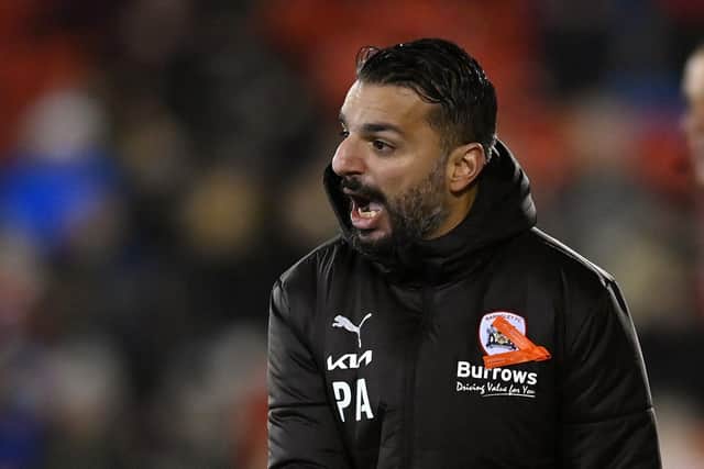 Barnsley boss Poya Asbaghi. (Picture: Bruce Rollinson)