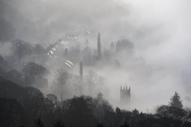 Fog is set to cause travel disruption