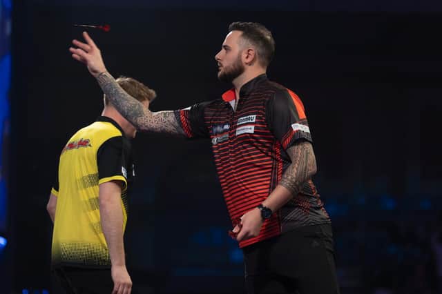 Joe Cullen during his dramatic win over Jim Williams. Picture by Lawrence Lustig/PDC.