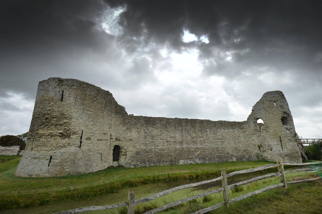 Pevensey Castle - Pack up a picnic and explore the ruin at Pevensey. The grounds are free to enter