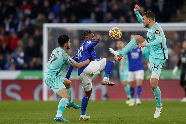 Did his best to break up the play and kept things tidy in possession. Decent display and subbed with 20 go for Welbeck