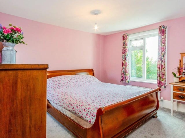 The main bedroom. SUS-220125-130444001