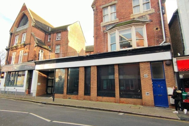 The former City Gym premises in South Street Eastbourne have been put up for let. Offers are invited in the region of £25,000 per annum, according to the Simon Hunt listing. Photos taken from the huntcommercial website. SUS-220215-135637001