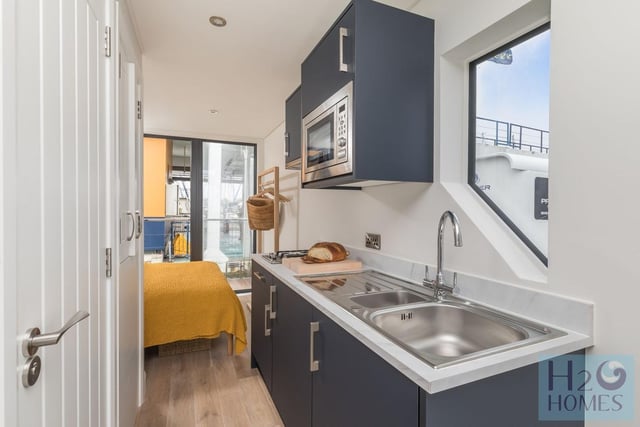 One bed houseboat for sale, Pacific Drive, Sovereign Harbour. Photo from Zoopla.