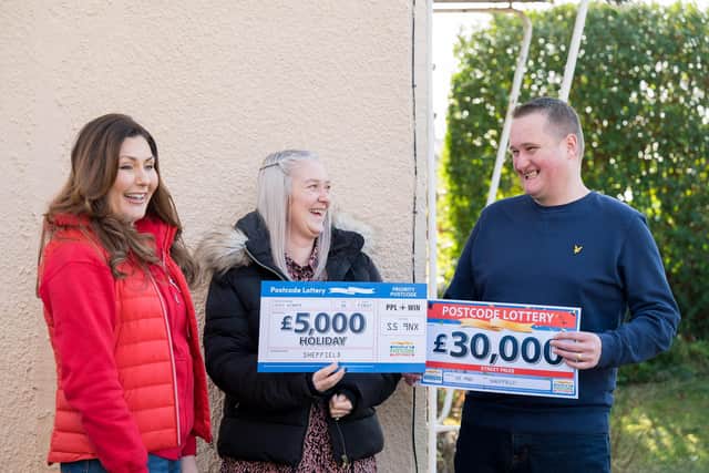 £35k lottery winner Jason Grant (45) with his wife Sarah