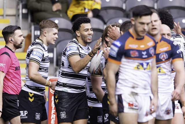 Castleford Tigers were blown away by Hull FC in round one before staging a late rally. (Photo: Allan McKenzie/SWpix.com)