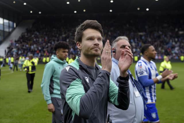 Danny Rohl applauds the fans after Sheffield Wednesday defeated West Brom 3-0 (Picture: Steve Ellis)