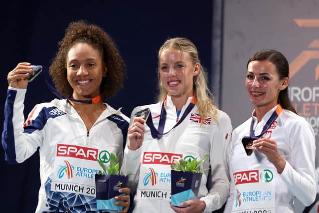 MUNICH, GERMANY - AUGUST 20: (L-R) Silver medalist Renelle Lamote of France, Gold medalist Keely Hodgkinson of Great Britain and Bronze medalist Anna Wielgosz of Poland pose on the podium during the Athletics - Women's 800m Final Medal Ceremony on day 10 of the European Championships Munich 2022 at Olympiapark on August 20, 2022 in Munich, Germany. (Photo by Maja Hitij/Getty Images)