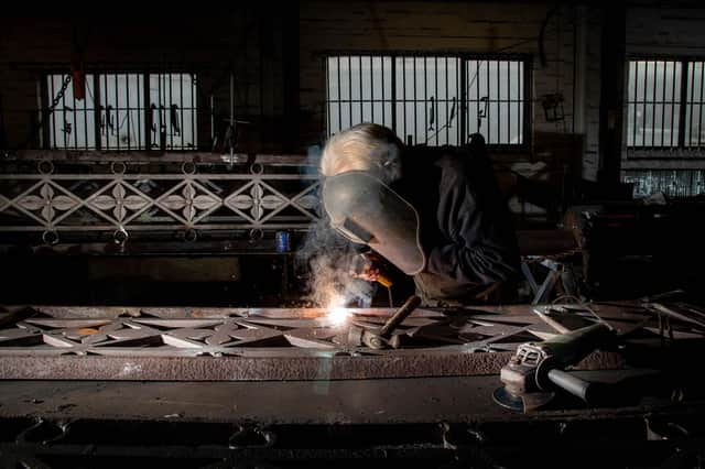 Feature at Ridgeway Forge, Attercliffe, Sheffield, to restore some gas lamps.
Richard Lewis working on some of the lamp stands.
MARK BICKERDIKE PHOTOGRAPHY