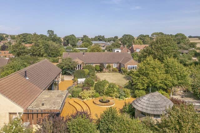 Blackthorn is a spacious renovated family home set within a half acre plot in an edge of village setting.