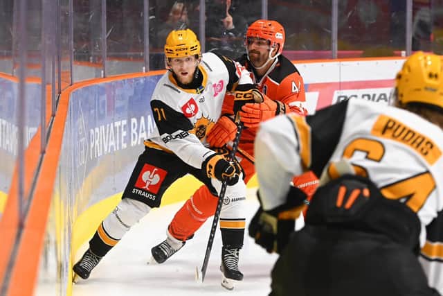 WINNING MENTALITY: Sheffield Steelers' Sacha Guimond battles with Skellefteå's Jonathan Davidsson. Picture: Dean Woolley/Hayley Roberts/Steelers Media.