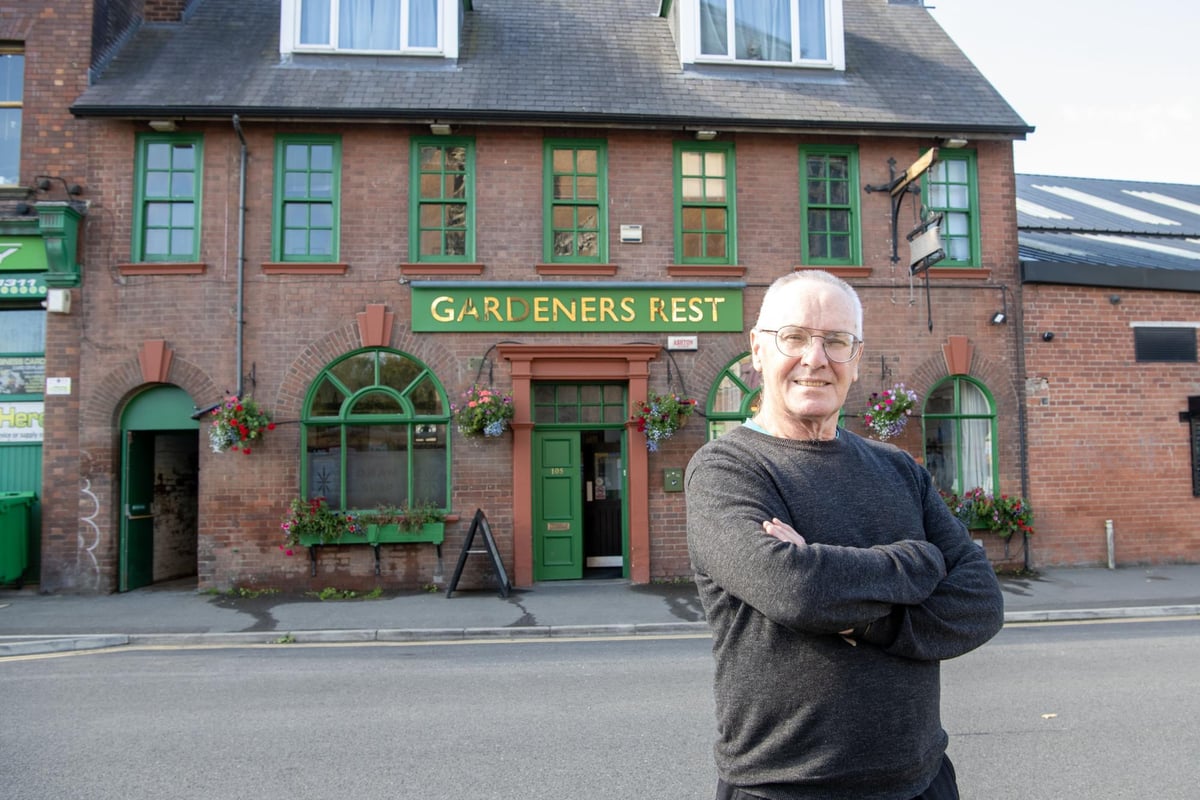 Celebrating a decade of success for Sheffield community pub The Gardeners Rest
