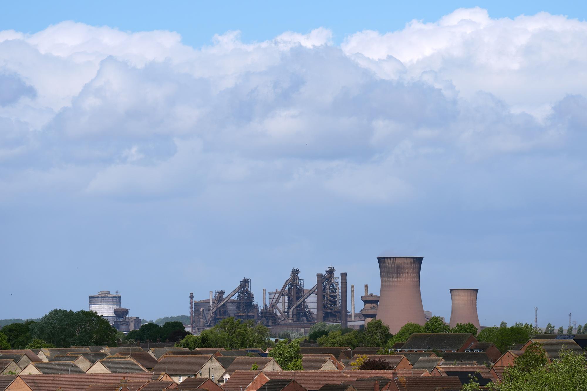 British Steel wird verstaatlicht, um die Produktion in Scunthorpe zu ...