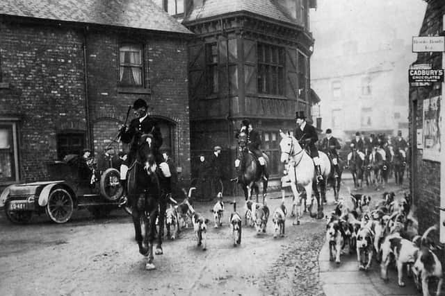 Snaith marks its 800th Anniversary of being granted its Market Charter.
Badsworth Hounds meet.