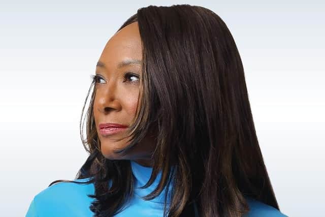 Dee C Lee