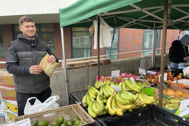 Mid Yorkshire NHS Trust: The fruit and vegetable stall that people travel to hospital for