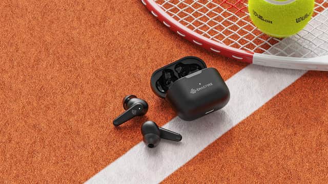 Wireless earbuds are all the rage right now. Image: Enacfire