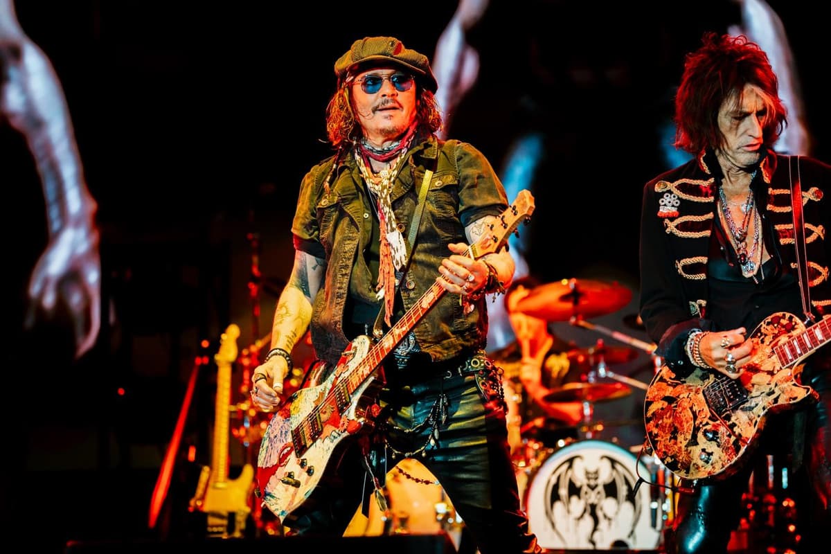 Die besten Fotos vom Auftritt der Hollywood Vampires mit Johnny Depp und ...