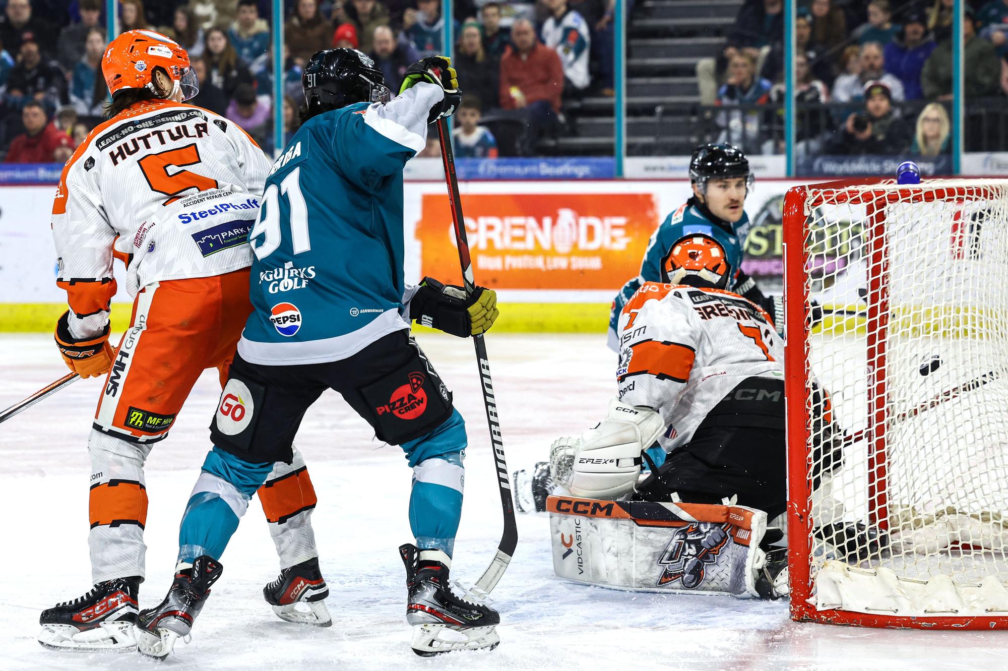 Belfast Giants 2 Sheffield Steelers 4: Aaron Fox takes the positives as ...