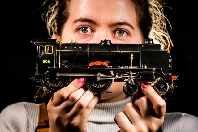 Auctioneer, Alice Cullen, holding Lot:3000 - Ace Trains '0' gauge - E/10 Schools Class 4-4-0 locomotive 'Westminster' No.908 and tender in SR Wartime black; boxed with instructions, original packaging.