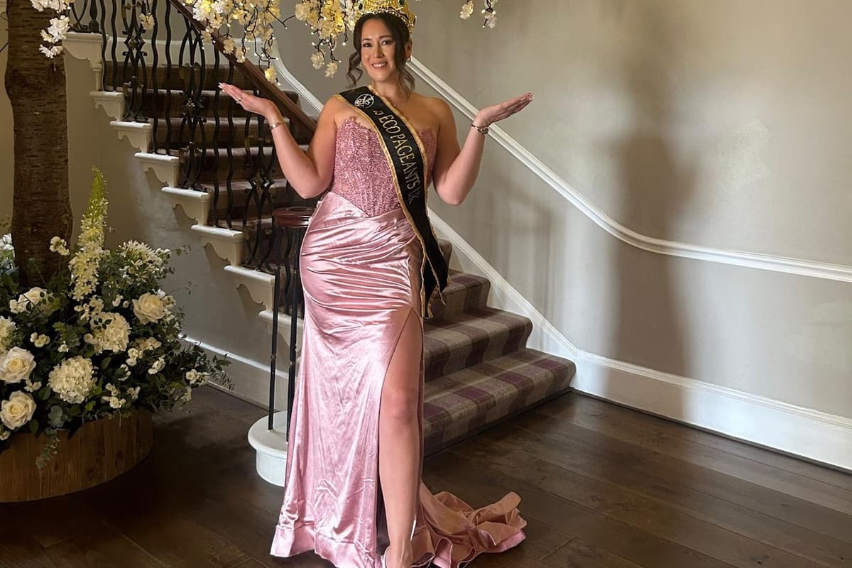 Pageant Batons Ms Eco Pageants UK to Carry Baton of Hope at British Steel as part of ...