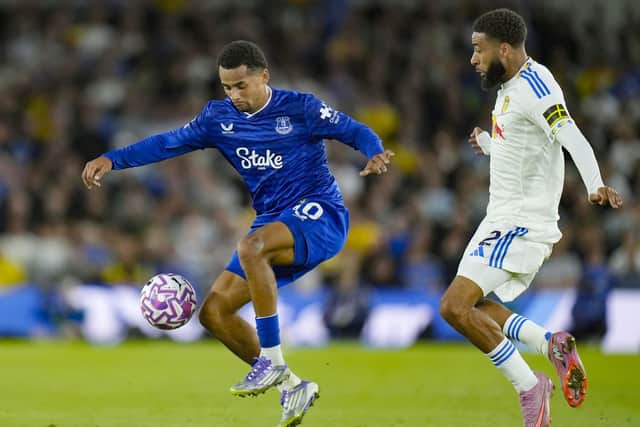 RIGHT-BACK AT YA: Jayden Bogle closes down Everton's former Sheffield United forward Iliman Ndiaye (Image: Danny Lawson/PA Wire)