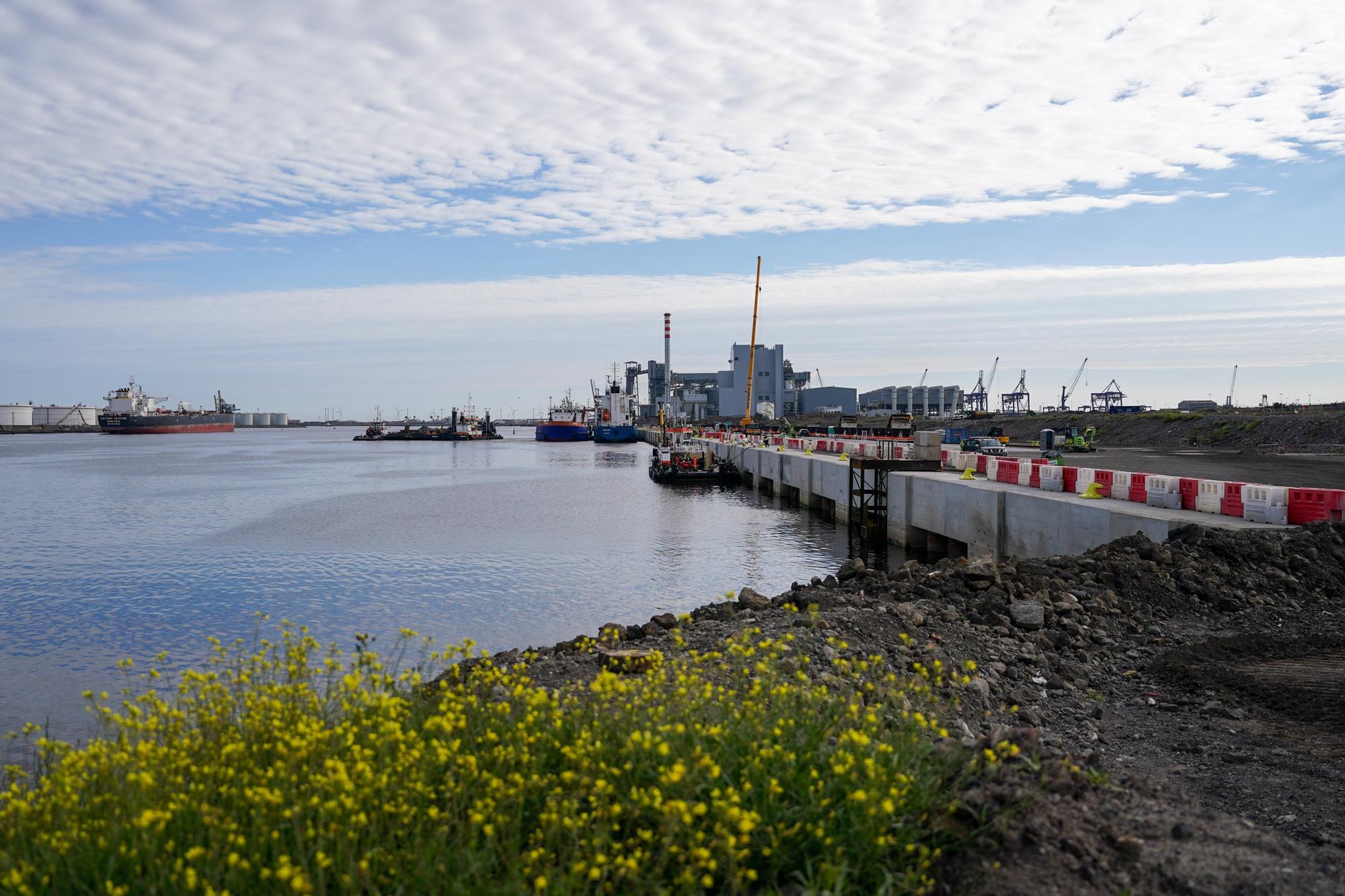 Teesworks creates 65 jobs as South Bank Quay operator awarded contract - Vimarsana News