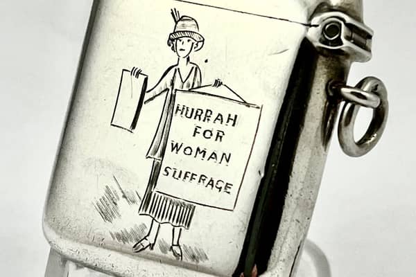Suffragette vesta case