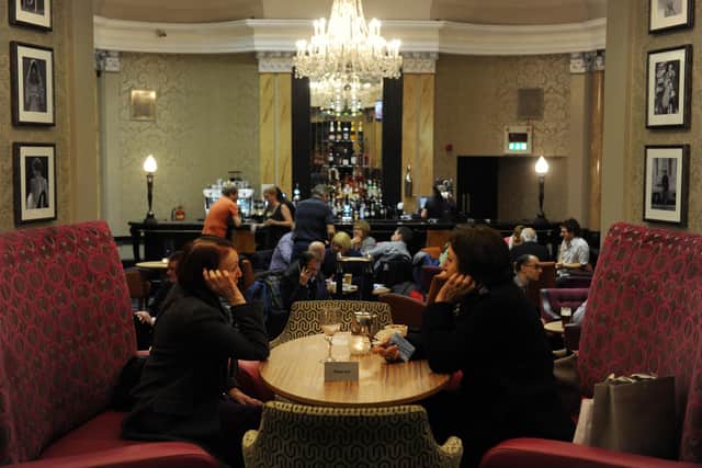 The Queens Hotel bar
