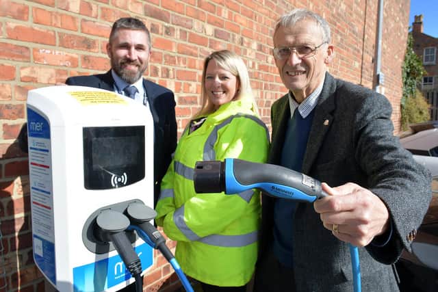 New electric vehicle charging points are to be installed in on-street locations across the East Riding over the next year.