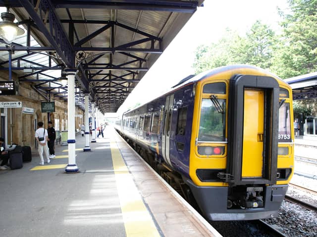 A Northern train at Dewsbury station