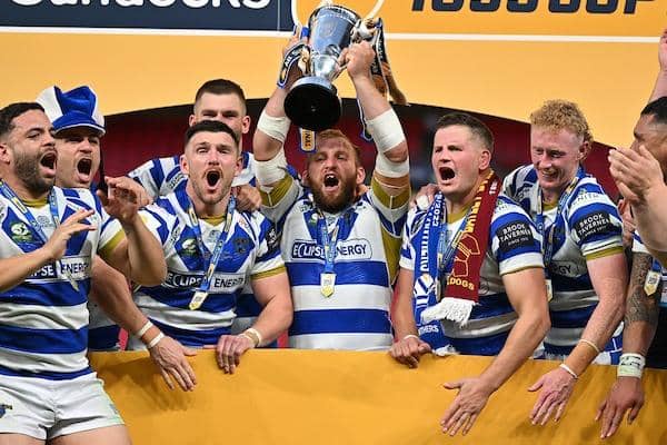 Halifax lift the 1895 Cup after a dramatic win over Batley at Wembley. Picture by Matthew Merrick/SWpix.com.