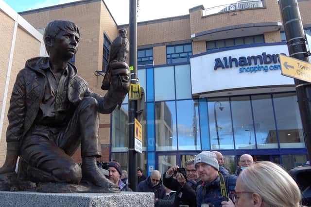Barry Hines Memorial statue gets a permanent home in Barnsley town centre