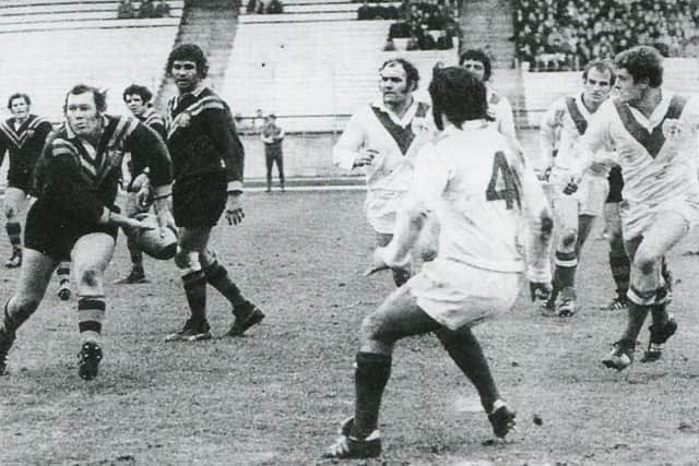 Phil Lowe, right, in action during the 1972 World Cup final. (Photo: Rugby League Heritage Archive/via SWpix.com)