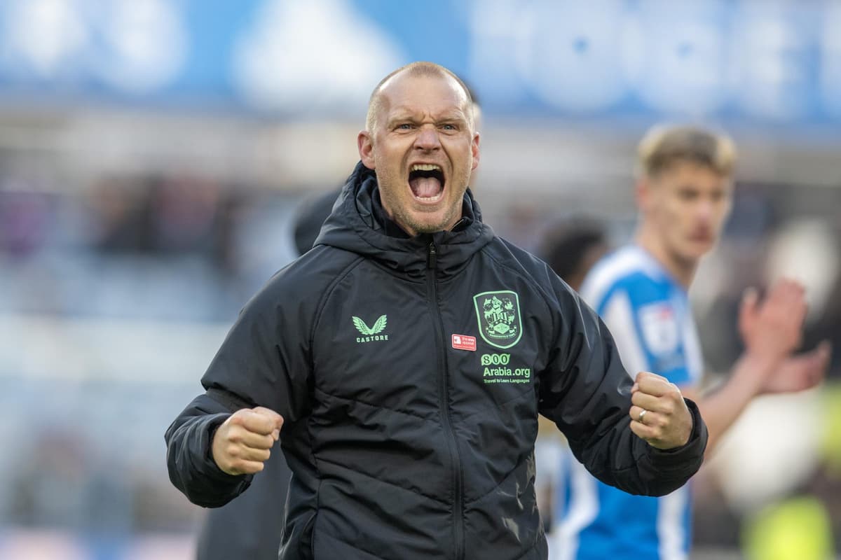 Huddersfield Towns Trainer Liam Manning über Transfers, Marcus McGuane - | ...