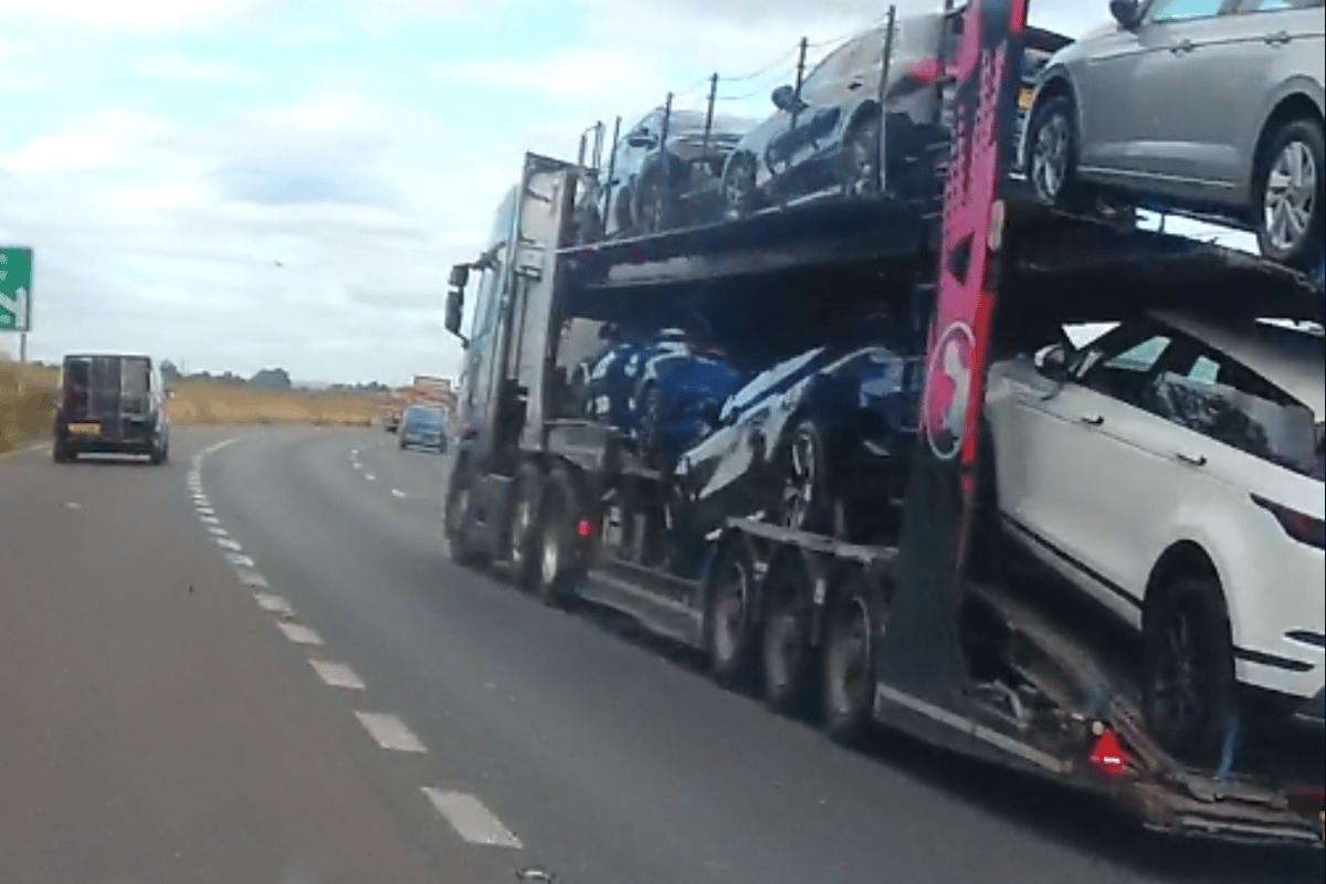 A1 crash: Police looking for occupants of this Ford Transit who may have witnessed collision