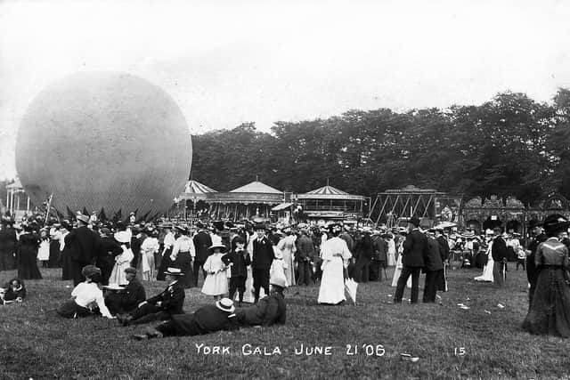 York Gala with balloon 1 June 1906. Peter Tuffrey collection