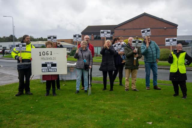 Protesters against broadband poles gathered outside MS3\'s head office in Owen Avenue, Priory Park, Hessle
