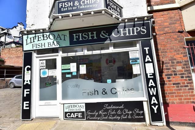 This shop is very popular with visitors with a rating of five stars and 739 reviews.