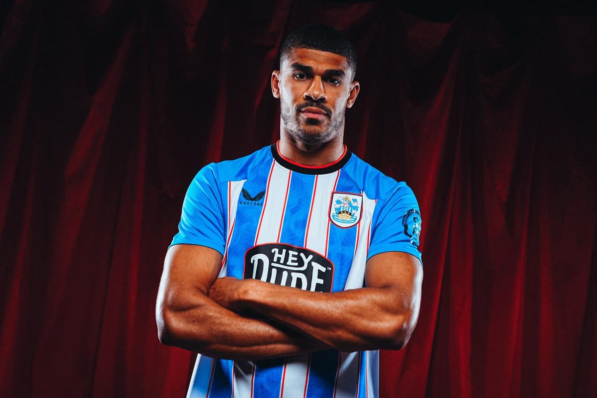 Sommertransfers von Huddersfield Town: Die Terriers verpflichten den ...