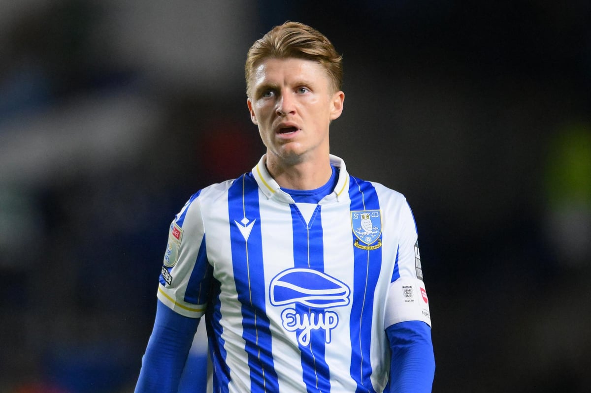 Barnsley, Huddersfield Town and Rotherham United 'keeping tabs' on Sheffield Wednesday man