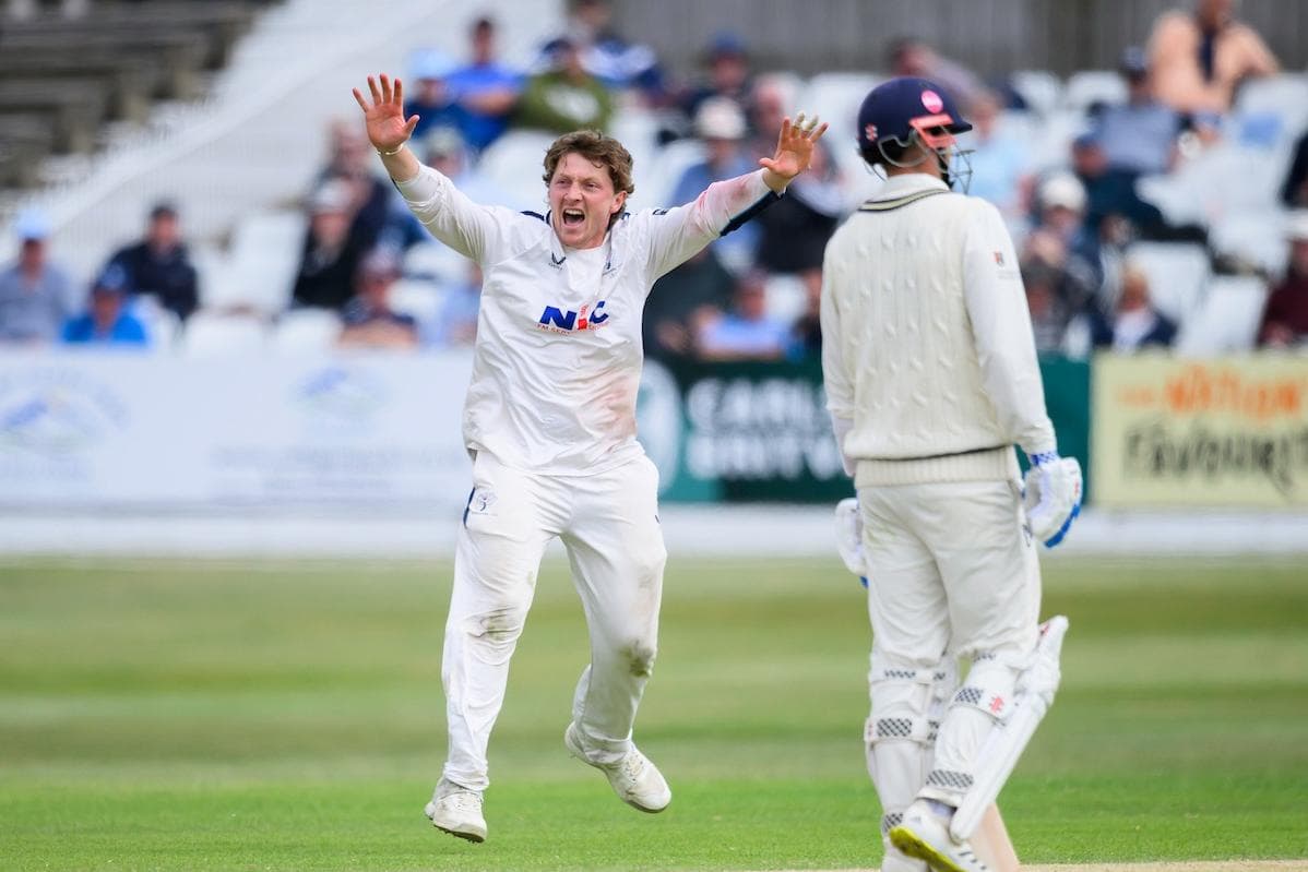 Spinner Dom Bess steers Yorkshire to narrow victory