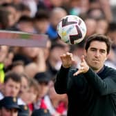 MADRID, SPAIN - OCTOBER 22: Andoni Iraola, Head Coach of Rayo Vallecano throws the ball during the LaLiga Santander match between Rayo Vallecano and Cadiz CF at Campo de Futbol de Vallecas on October 22, 2022 in Madrid, Spain. (Photo by Angel Martinez/Getty Images)