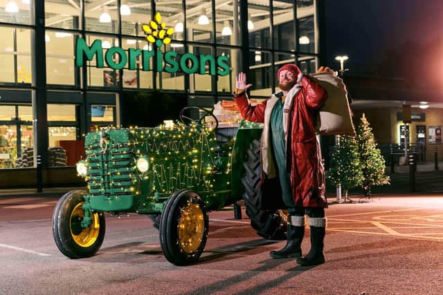 Morrisons is spreading the festive spirit by giving away carrots at all its stores.