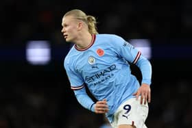 MANCHESTER, ENGLAND - NOVEMBER 05: Erling Haaland of Manchester City during the Premier League match between Manchester City and Fulham FC at Etihad Stadium on November 05, 2022 in Manchester, England. (Photo by Catherine Ivill/Getty Images)