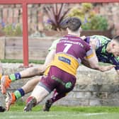 Batley's Robbie Butterworth can't prevent Castleford's Innes Senior from scoring a try last week, but can Cas back that up against Leeds Rhinos in Super League tonight (Picture: SWPix.com)