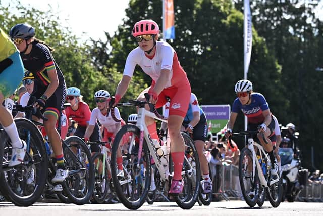 Abi Smith of Team England riding last year's Commonwealth Games road race in Birmingham (Picture: SWPIx.com)