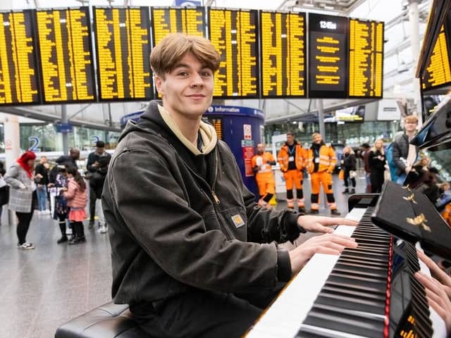 Ellis on The Piano Series 2. (Pic credit: Channel 4)